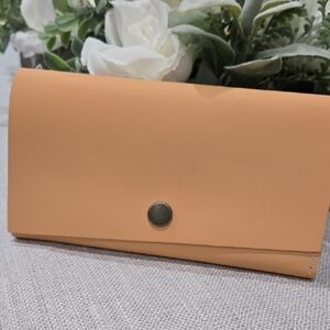 Portland Leather Mamey Women's Wallet